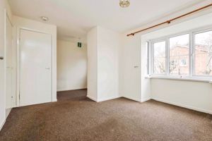 Photo 16- click for photo gallery